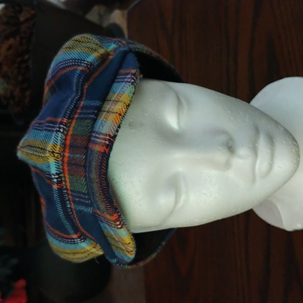 Pre-Owned D&Y Ladies Cap